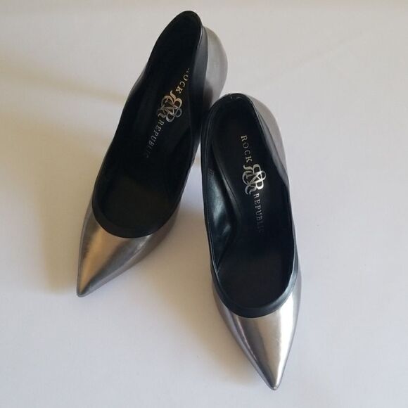 Rock Republic Chrissie Pewter Point Toe Pumps,Sz 5 - Picture 2 of 6